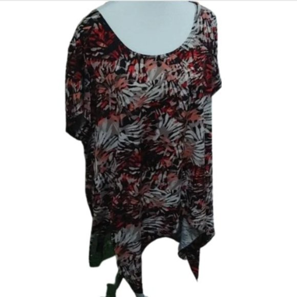 Creations Las Vegas plus size colorful stretchy red, black, orange top - Picture 1 of 11